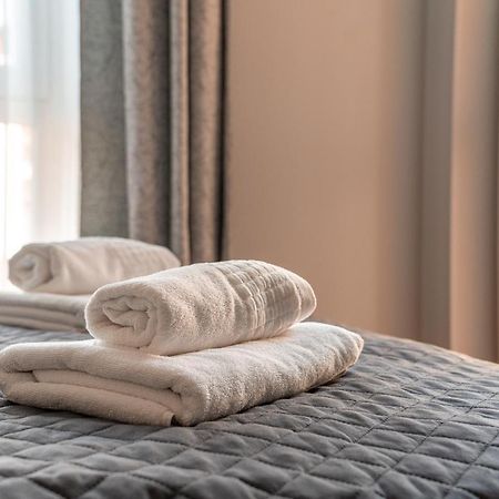 Wroclawska Comfort Apartment Краков Экстерьер фото