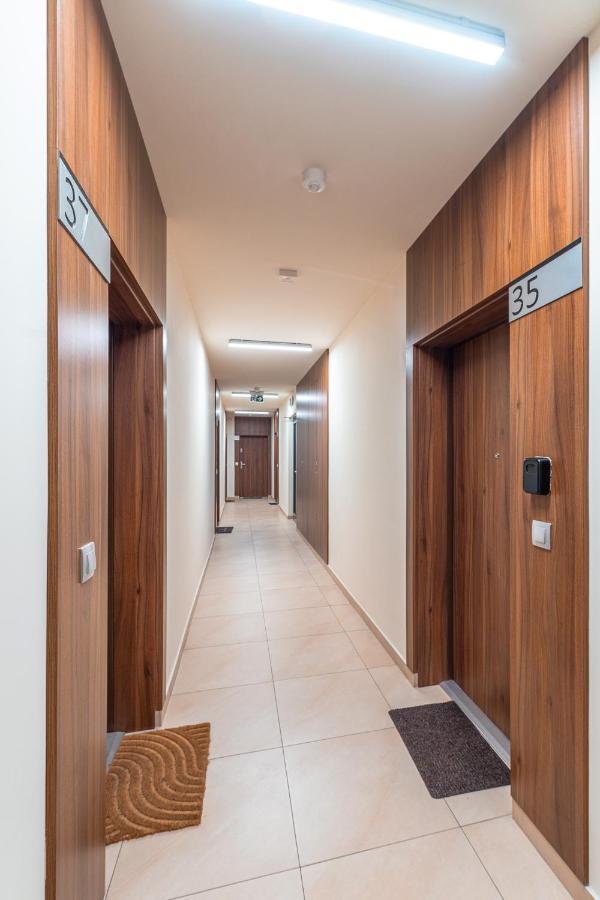 Wroclawska Comfort Apartment Краков Экстерьер фото